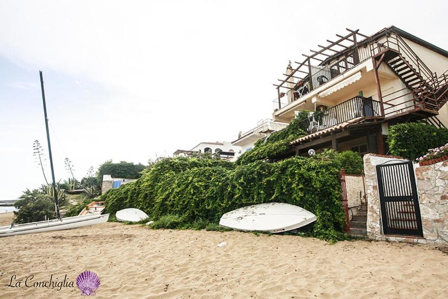 Casa La Conchiglia Sulla Spiaggia Lido di Noto Exteriör bild